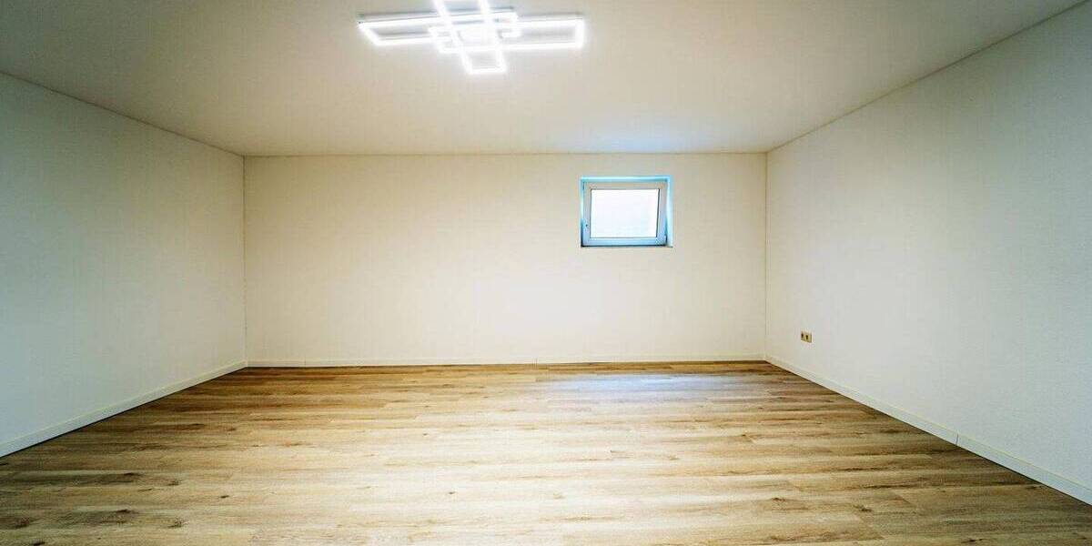 Doppelhaushälfte Ratingen Lintorf - 4 Zimmer, 119 m&sup2;, 1.800&euro; | Angebot:26763651