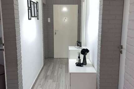 Wohnung Velbert Am Berg - 3.5 Zimmer, 62 m&sup2;, 570&euro; | Angebot:27529164