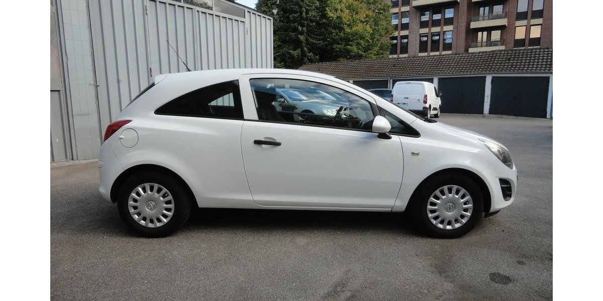 Opel Corsa Selection Klima Kette+TÜV neu S.heft 179.000 km 3.700 &euro; Neuss 41462