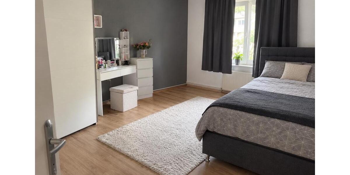 Etagenwohnung Velbert Pöthen - 3 Zimmer, 42 m&sup2;, 424&euro; | Angebot:27570291