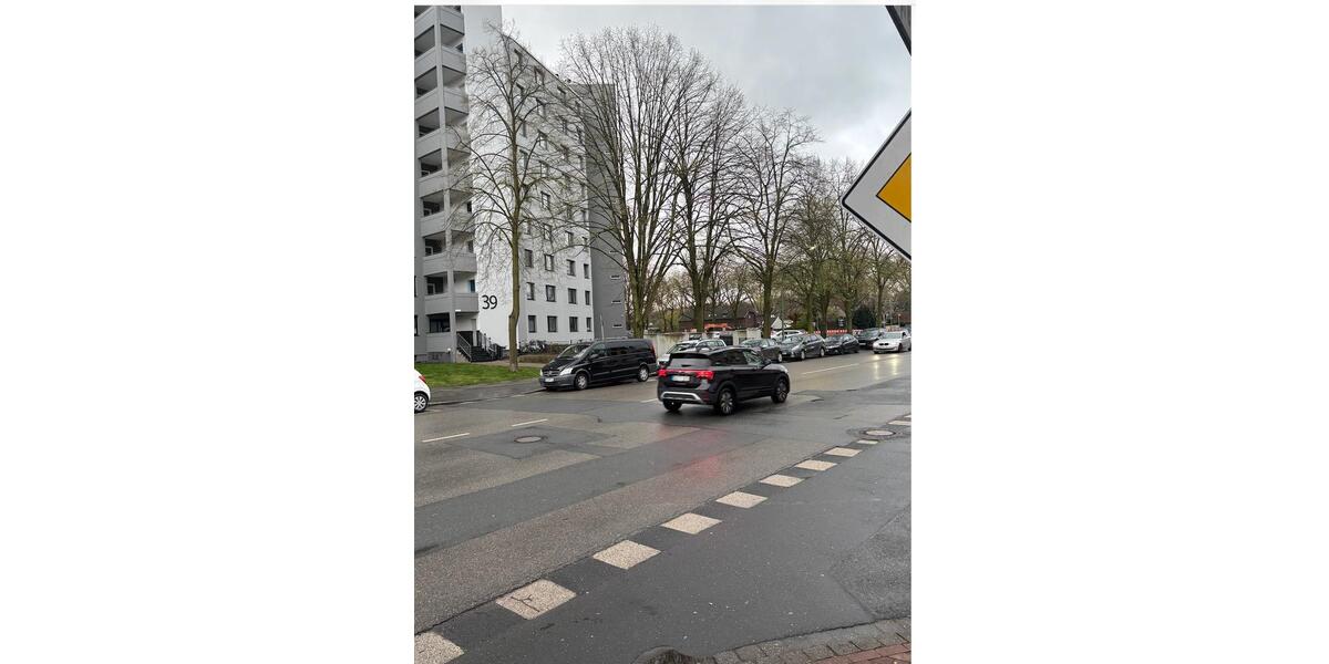 Etagenwohnung Duisburg Essenberg - 3 Zimmer, 82 m&sup2;, 850&euro; | Angebot:26013807