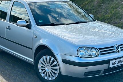VW Golf 210.000 km 1.999 &euro; Wuppertal 42281