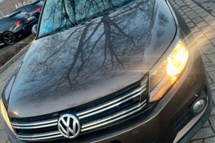 VW Tiguan 185.000 km 7.599 &euro; Düsseldorf 40233