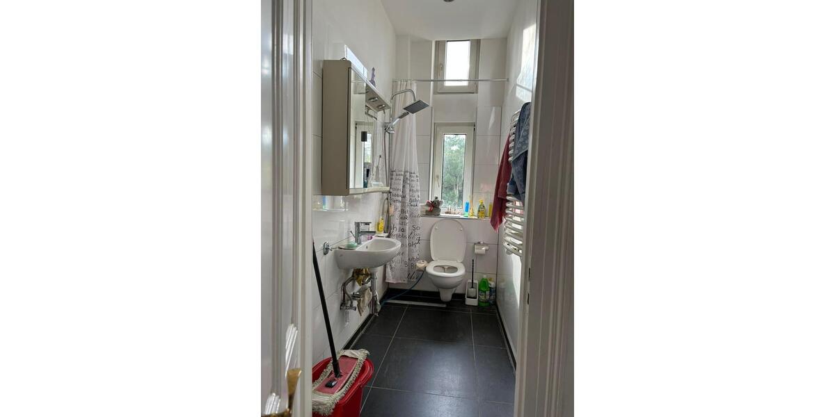 Doppelhaushälfte Solingen Mitte - 9 Zimmer, 210 m&sup2;, 340.000&euro; | Angebot:25832753