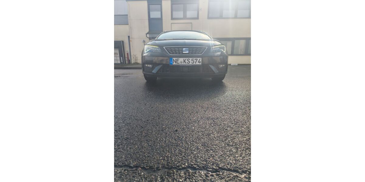 Seat Leon 148.000 km 15.800 &euro; Neuss 41468