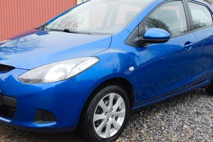 Mazda 2 130.508 km 2.599 &euro; Mülheim 45473