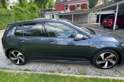 VW Golf 66.000 km 20.700 &euro; Hagen 58135