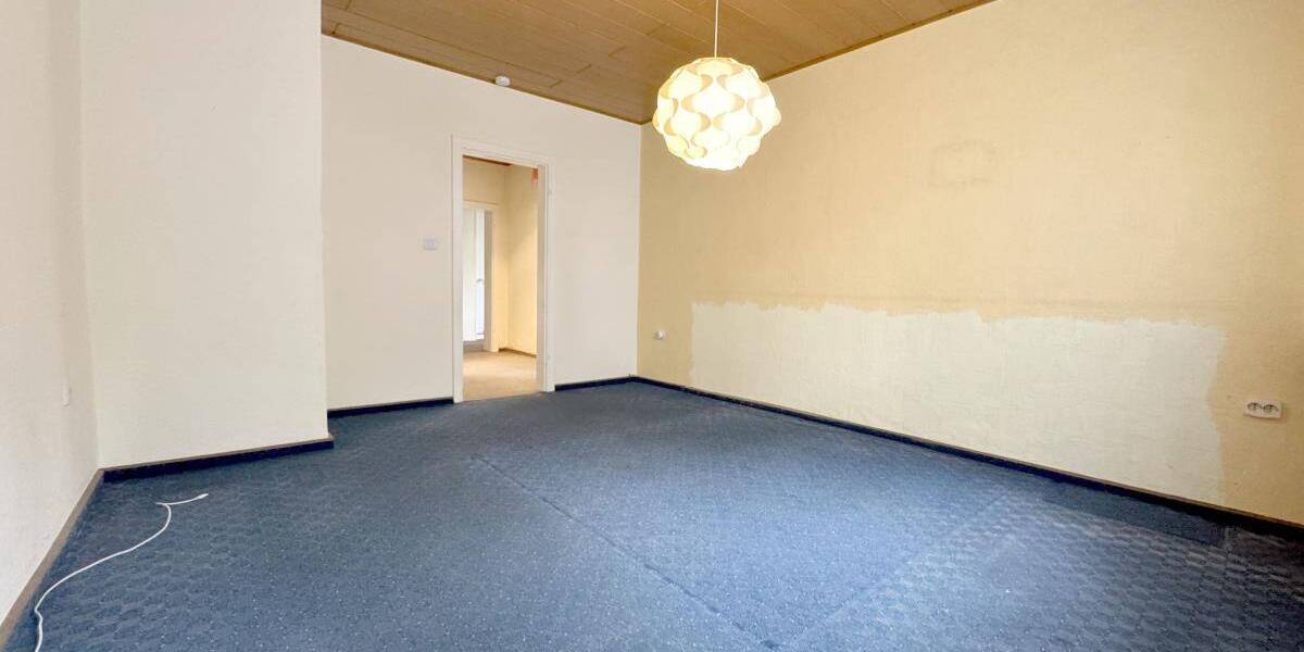 Einfamilienhaus Oberhausen Sterkrade-Mitte - 8 Zimmer, 145 m&sup2;, 275.000&euro; | Angebot:26572490