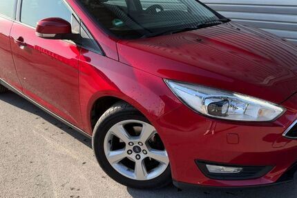 Ford Focus 131.074 km 6.399 &euro; Wuppertal 42285