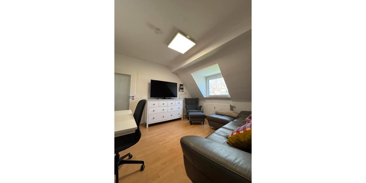 Dachgeschoßwohnung Essen Stadtbezirk III - 2 Zimmer, 53 m&sup2;, 620&euro; | Angebot:26003646