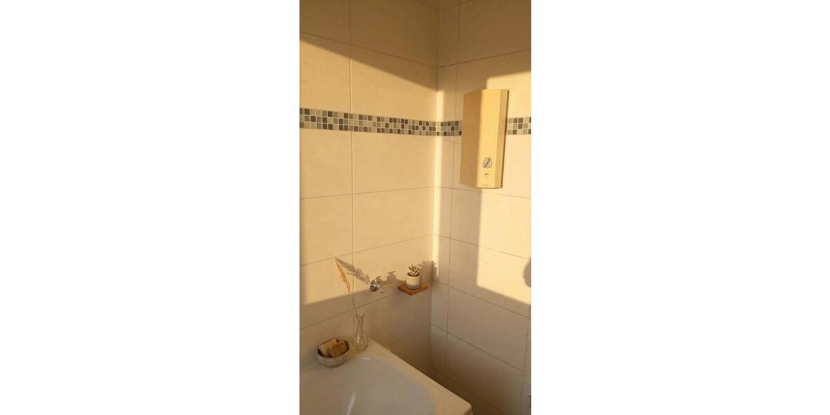 Etagenwohnung Gelsenkirchen Ückendorf - 4 Zimmer, 75 m&sup2;, 562&euro; | Angebot:25782969