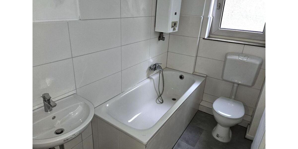 Helle freundliche Wohnung in DU-Hochfeld zentr. Lage - 2- Duisburg Hochfeld | Angebot:26633895