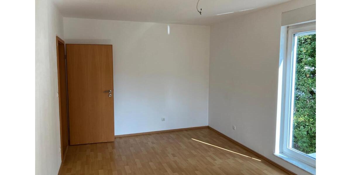 Reihenhaus Mülheim an der Ruhr Linksruhr - 5 Zimmer, 160 m&sup2;, 2.490&euro; | Angebot:27576703