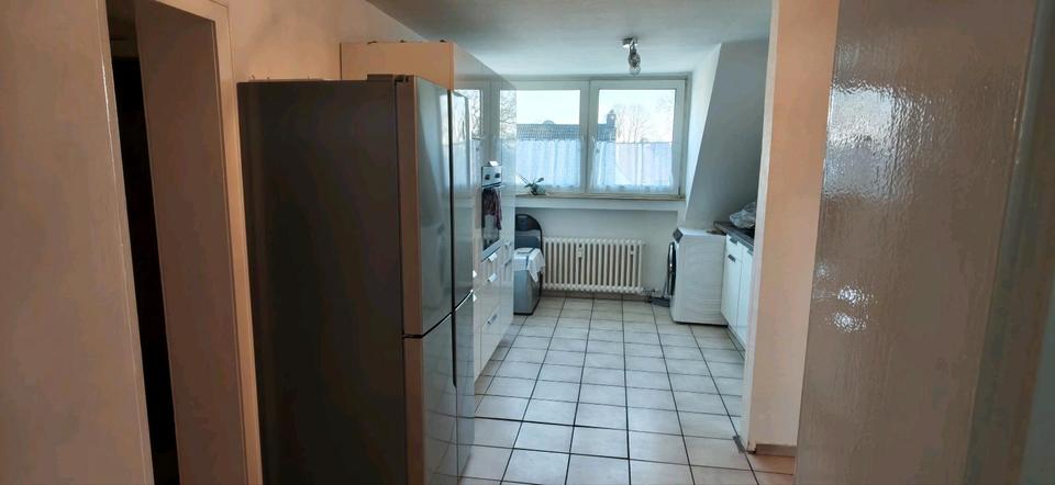 Etagenwohnung Essen Stadtbezirk IV - 3 Zimmer, 75 m&sup2;, 570&euro; | Angebot:26036967