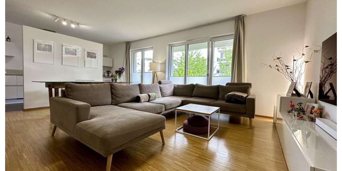 Etagenwohnung Düsseldorf / Grafenberg Grafenberg - 4 Zimmer, 121 m&sup2;, 1.936&euro; | Angebot:27196687
