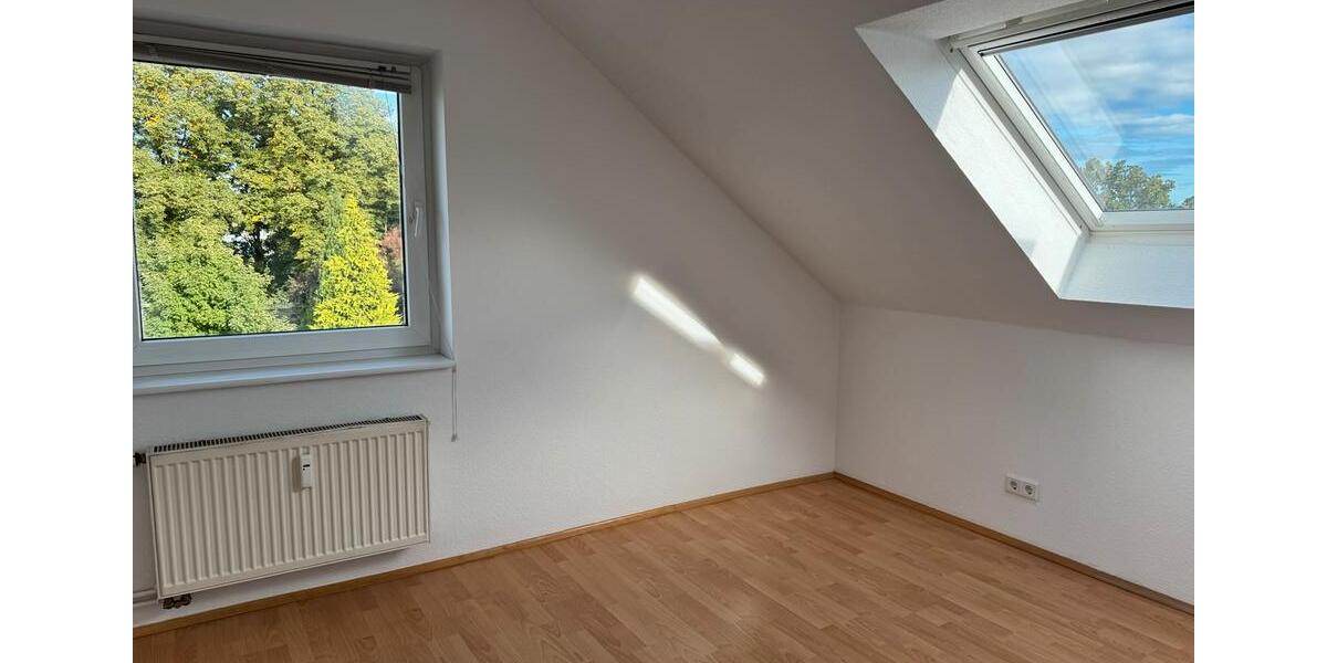 Dachgeschoßwohnung Wermelskirchen - 2 Zimmer, 36 m&sup2;, 105.000&euro; | Angebot:27073235
