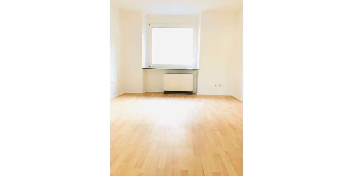 Etagenwohnung Essen Huttrop - 1.5 Zimmer, 32 m&sup2;, 360&euro; | Angebot:26823748