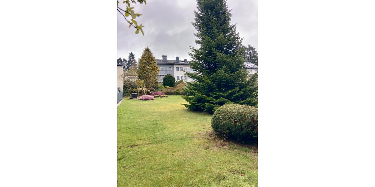 Doppelhaushälfte Remscheid Reinshagen - 8 Zimmer, 140 m&sup2;, 1.750&euro; | Angebot:25961564