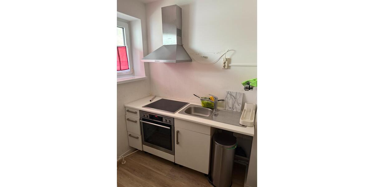 Etagenwohnung Leichlingen (Rheinland) - 2 Zimmer, 61 m&sup2;, 380&euro; | Angebot:25907532