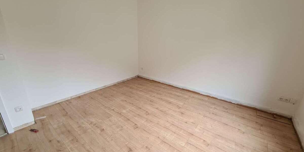 Etagenwohnung Essen Steele - 2.5 Zimmer, 47 m&sup2;, 435&euro; | Angebot:25874294