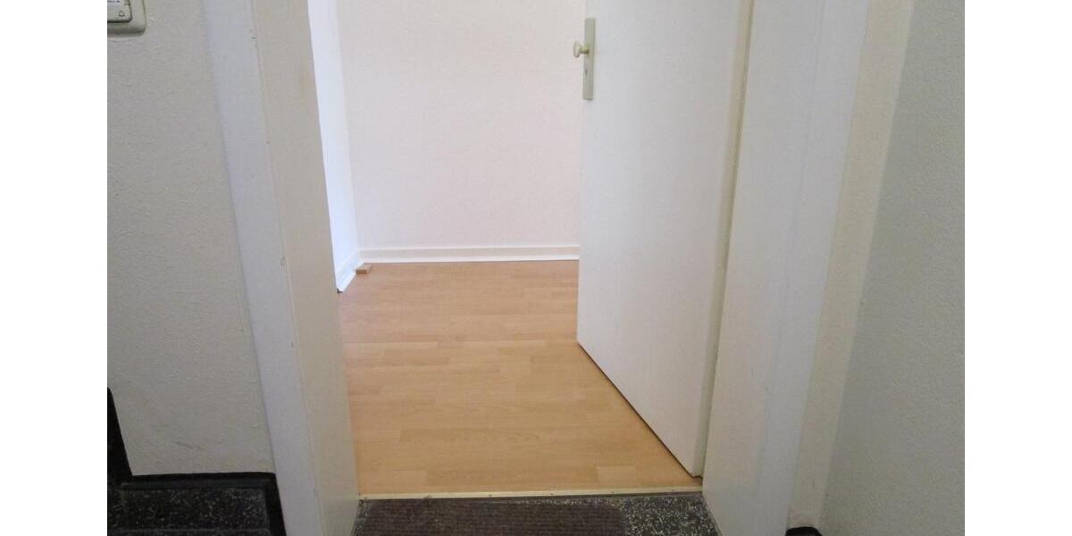 Etagenwohnung Essen Stadtbezirk III - 2.5 Zimmer, 40 m&sup2;, 420&euro; | Angebot:25806828