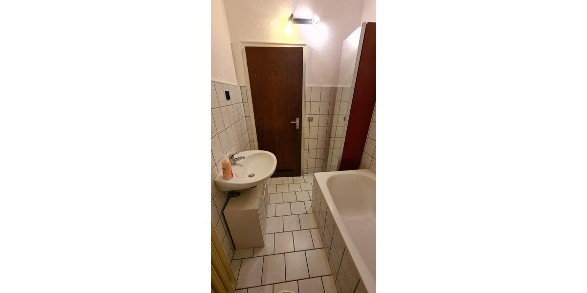 Etagenwohnung Essen Stadtbezirk III - 2 Zimmer, 47 m&sup2;, 415&euro; | Angebot:25541286