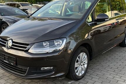 VW Sharan 59.974 km 26.829 &euro; Hilden 40721