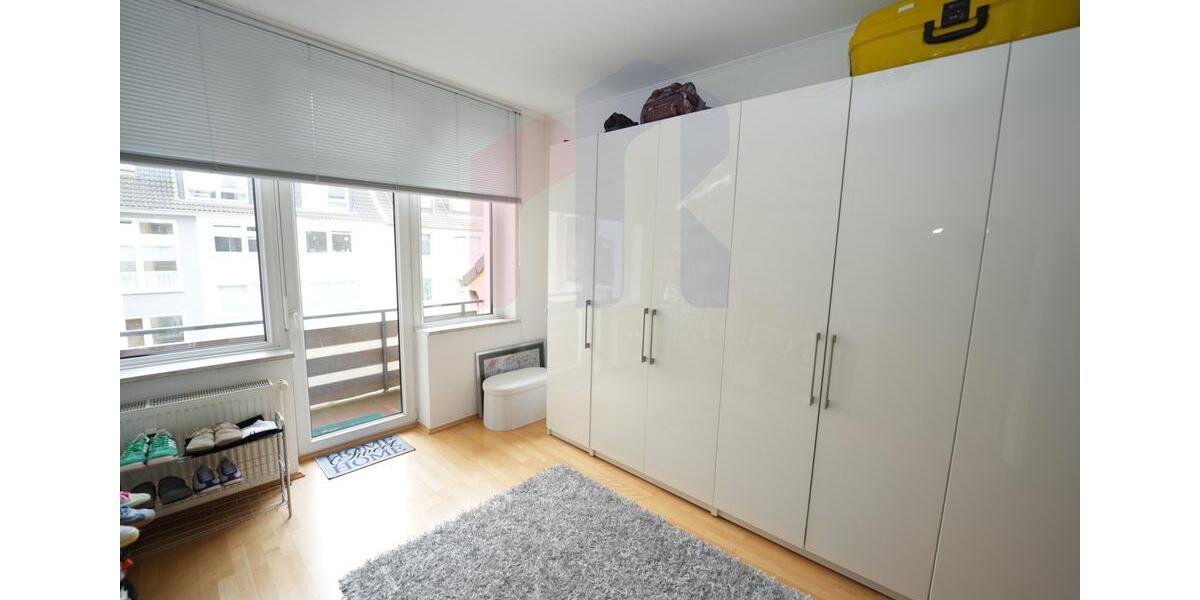 Etagenwohnung Essen Stadtbezirk II - 5 Zimmer, 141 m&sup2;, 1.525&euro; | Angebot:25962678