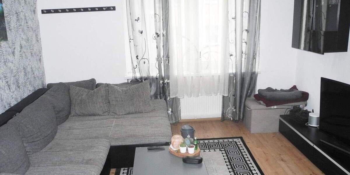 Etagenwohnung Remscheid Süd - 2 Zimmer, 50 m&sup2;, 450&euro; | Angebot:25679224