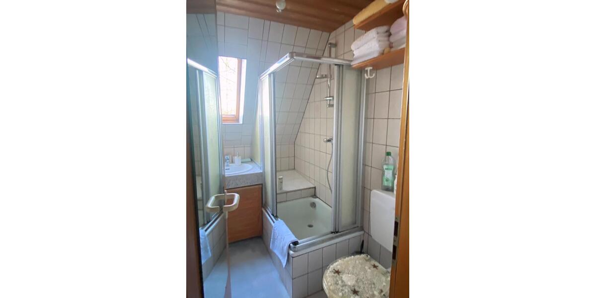 Etagenwohnung Essen Stadtbezirk III - 1 Zimmer, 45 m&sup2;, 650&euro; | Angebot:27533578