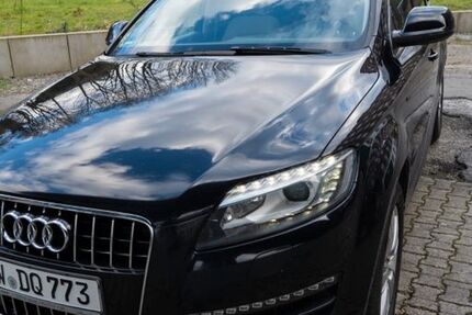 Audi Q7 240.000 km 12.000 &euro; Wuppertal 42105