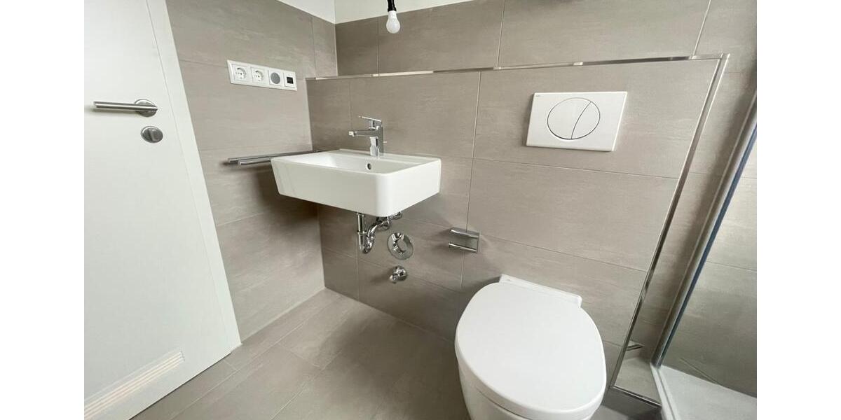 Dachgeschoßwohnung Essen Stadtbezirk III - 2 Zimmer, 56 m&sup2;, 610&euro; | Angebot:25992879