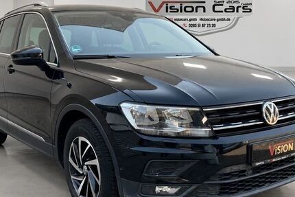 VW Tiguan 129.500 km 17.890 &euro; Duisburg 47249