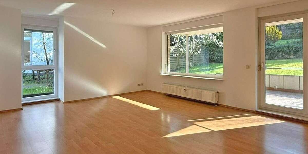 Etagenwohnung Mülheim - 3 Zimmer, 93 m&sup2;, 1.100&euro; | Angebot:26109626