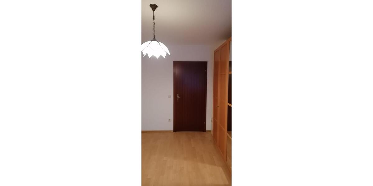 Hochparterre Ratingen Tiefenbroich - 2 Zimmer, 64 m&sup2;, 235.000&euro; | Angebot:26959481