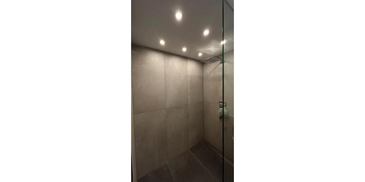 Dachgeschoßwohnung Erkrath - 2 Zimmer, 54 m&sup2;, 870&euro; | Angebot:27544281