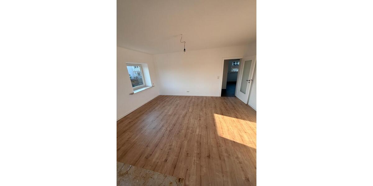 Etagenwohnung Wuppertal Gemarkung Elberfeld - 3 Zimmer, 68 m&sup2;, 749&euro; | Angebot:25397391