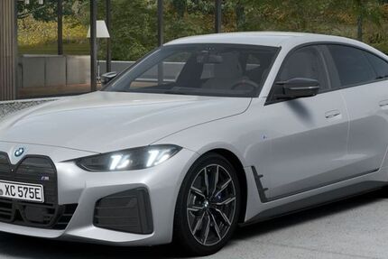 BMW i4 29.526 km 55.330 &euro; Mülheim 45472