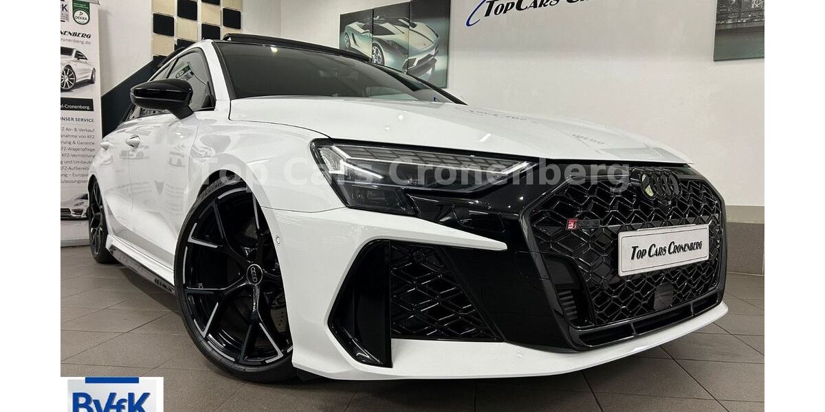 Audi RS3 3.491 km 71.950 &euro; Wuppertal-Cronenberg 42349