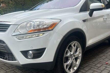 Ford Kuga 234.299 km 3.950 &euro; Mülheim 45468