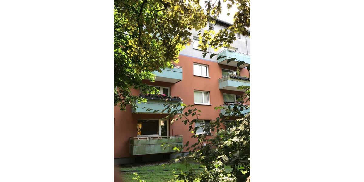 Erdgeschoßwohnung Essen Stadtbezirk VII - 3 Zimmer, 69 m&sup2;, 764&euro; | Angebot:23789670