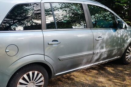 Opel Zafira 195.000 km 5.650 &euro; Wermelskirchen 42929