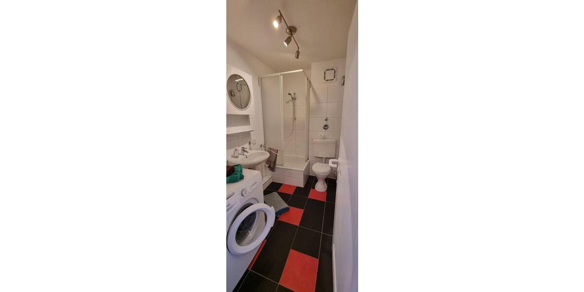 Etagenwohnung Düsseldorf Pempelfort - 1 Zimmer, 30 m&sup2;, 709&euro; | Angebot:24252501