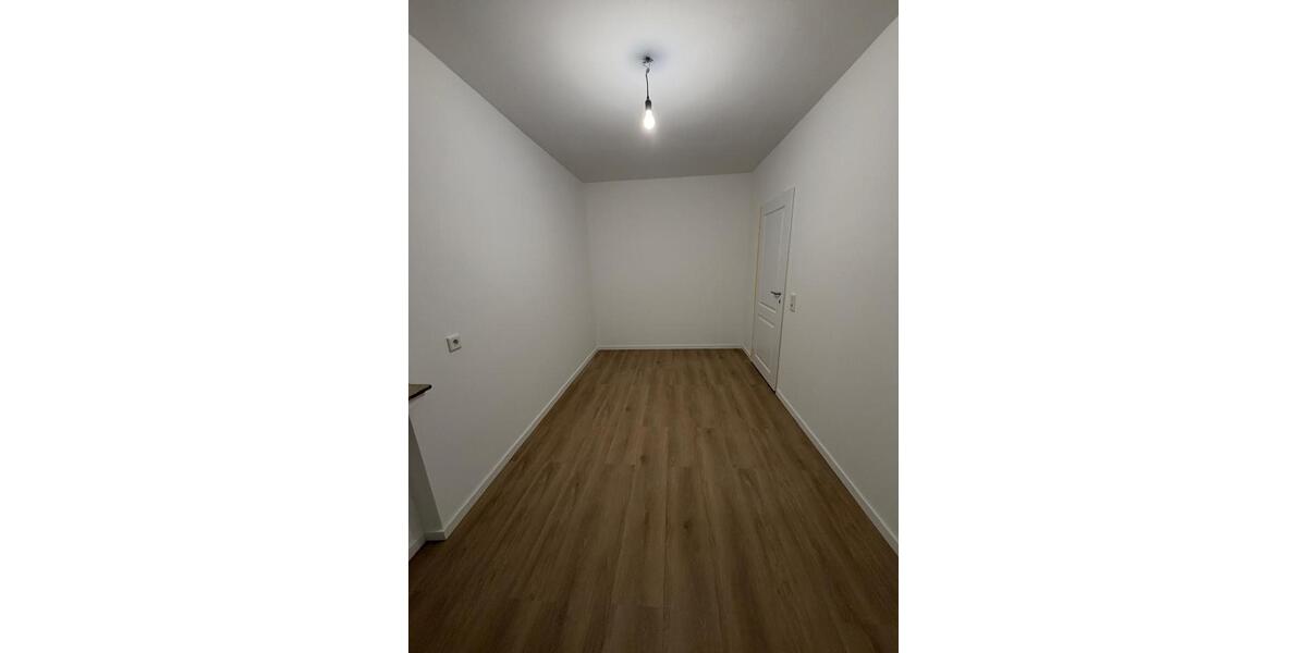 Etagenwohnung Bochum Eppendorf - 3 Zimmer, 83 m&sup2;, 1.000&euro; | Angebot:25957371