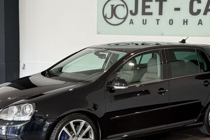 VW Golf 136.123 km 22.900 &euro; Wuppertal 42349