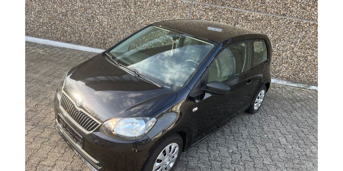 Skoda Citigo 90.000 km 5.300 &euro; Düsseldorf 40223