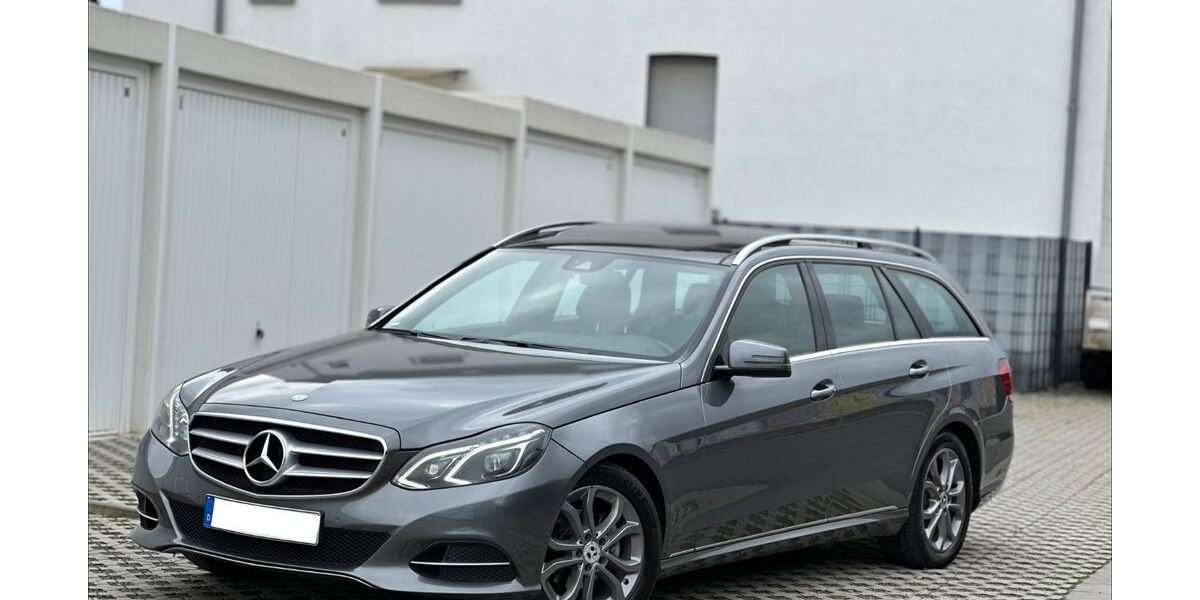 Mercedes-Benz E 220 172.200 km 11.890 &euro; Düsseldorf 40212