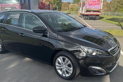 Peugeot 308 149.980 km 4.990 &euro; Essen 45356