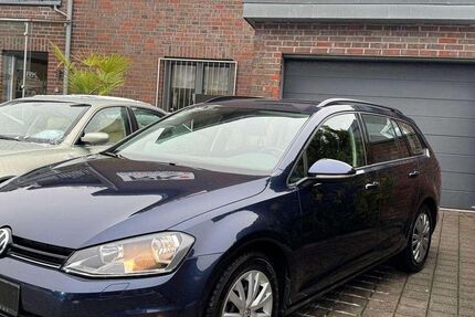 VW Golf 200.000 km 5.999 &euro; Solingen 42651