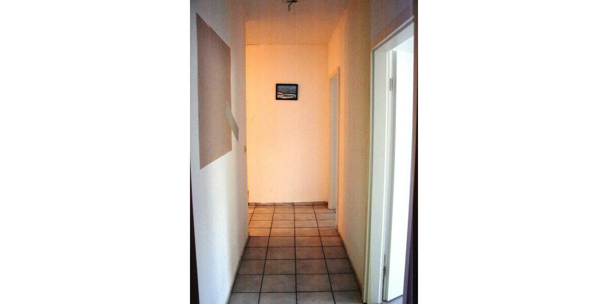 Dachgeschoßwohnung Gelsenkirchen Rotthausen - 3 Zimmer, 98 m&sup2;, 600&euro; | Angebot:25349098